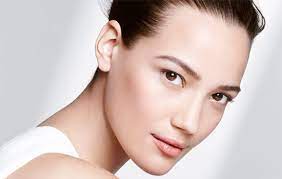 The Best Way To Improve Skin Naturally: Gua Sha Facial